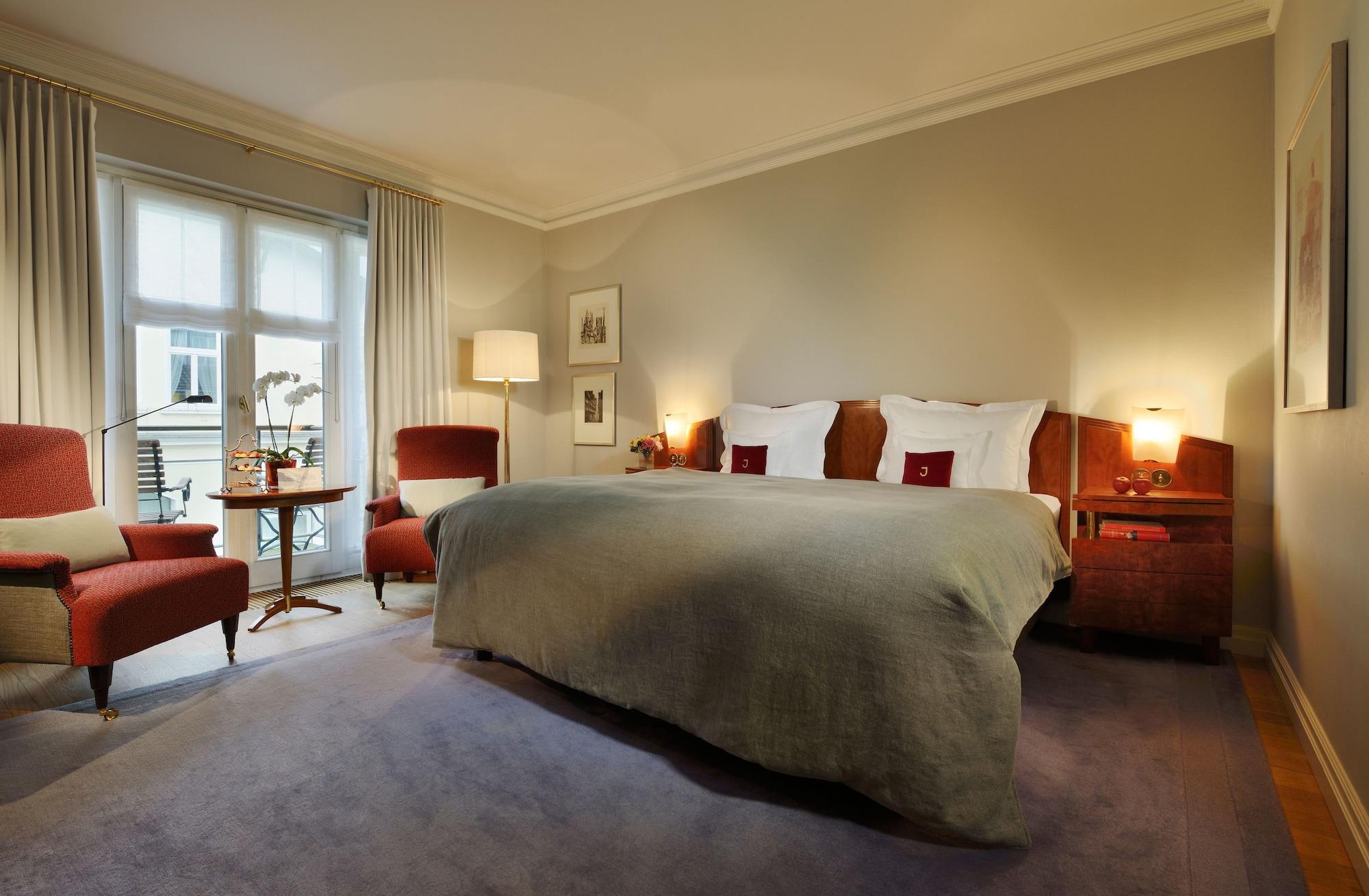 Louis C. Jacob 5* Hamburg-Harburg